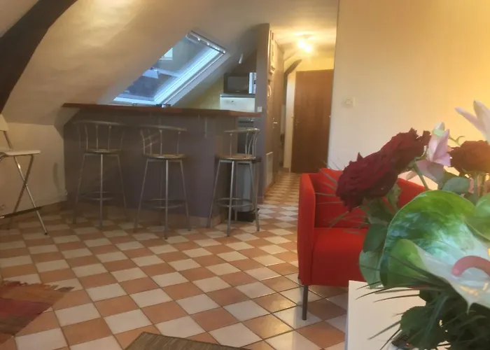 鲁昂卡尔捷圣玛洛公寓